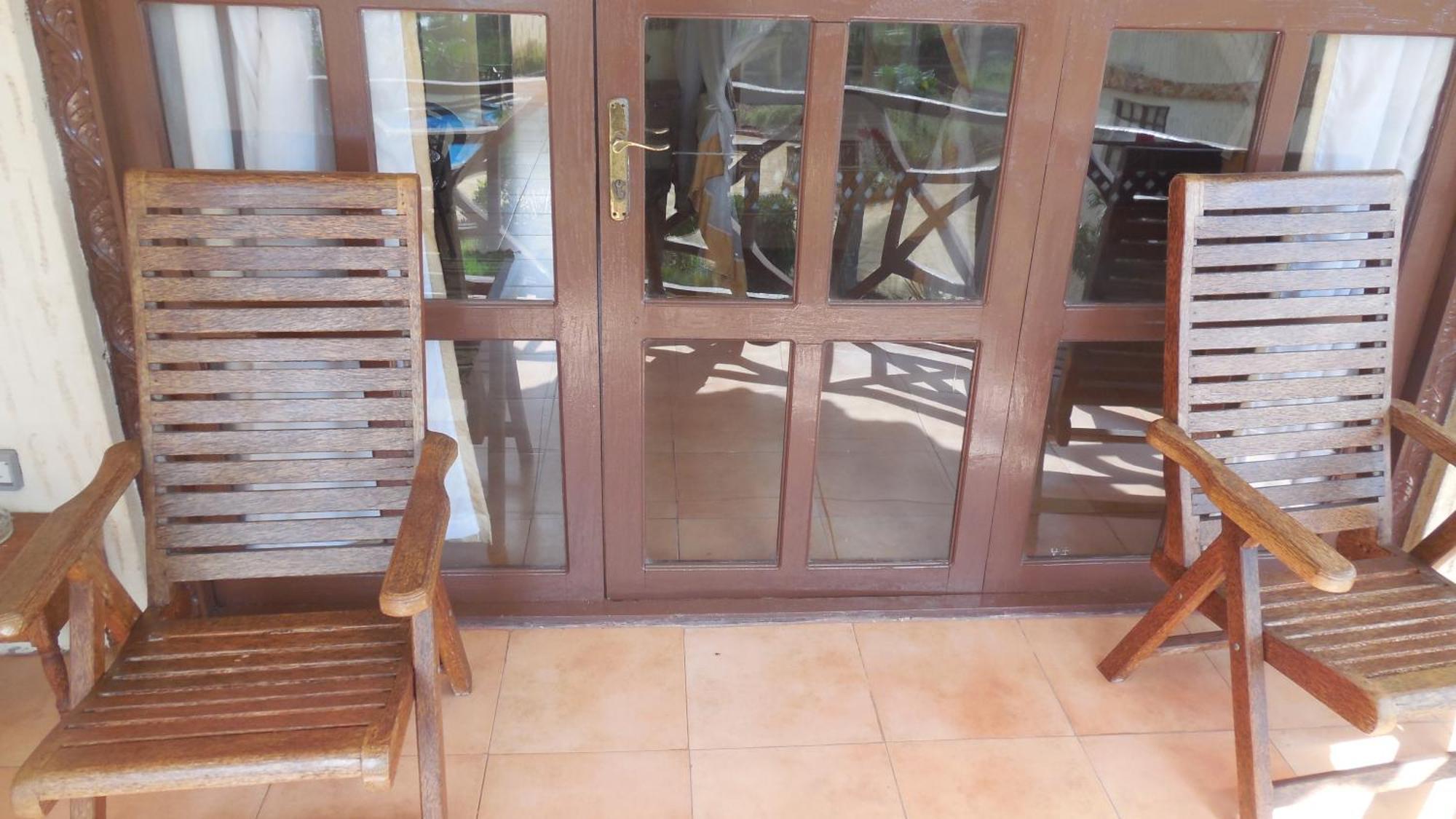 Arabian Nights Suites Hotel 帕杰 外观 照片